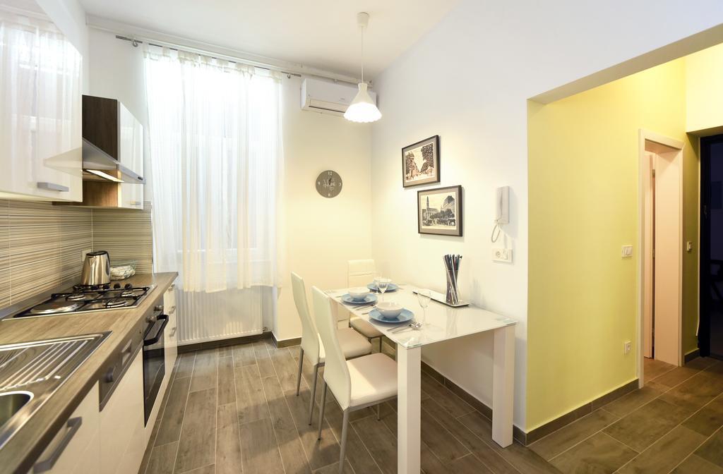 Cosy Central Apartment Загреб Екстериор снимка
